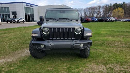 Sting-Gray Clearcoat 2023 Jeep Wrangler Willys