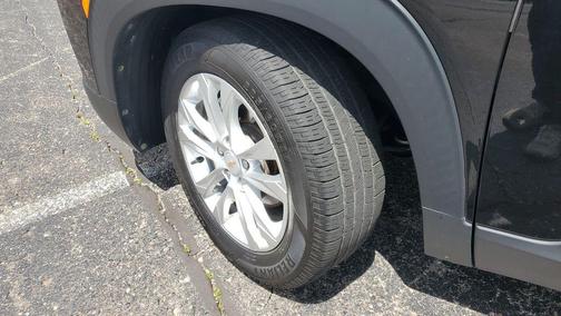 Mosaic Black Metallic 2021 Chevrolet Trailblazer LS