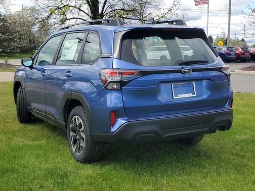 Daybreak Blue Pearl 2026 Subaru Forester Base