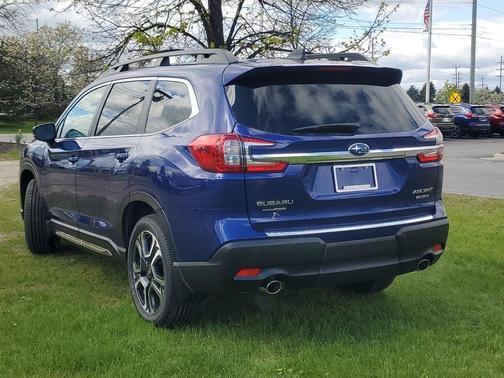 Sapphire Blue Pearl 2026 Subaru Ascent Limited 7-Passenger