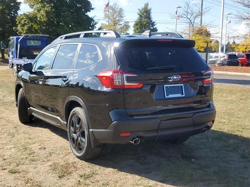 2025 Subaru Ascent Onyx Edition Touring 7-Passenger