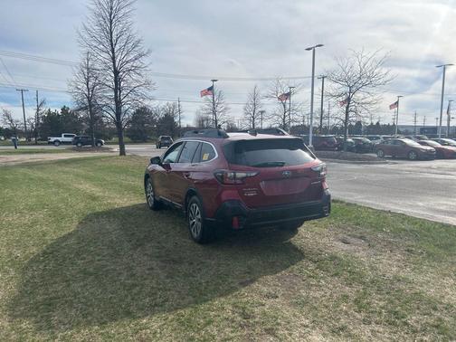 Crimson Red Pearl 2021 Subaru Outback Premium