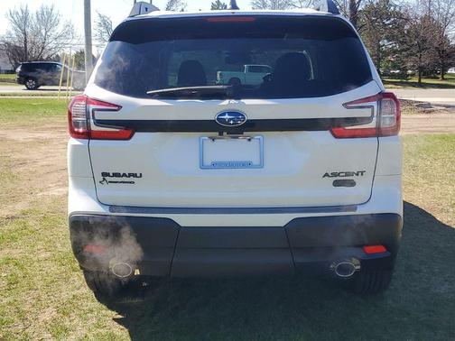 Crystal White Pearl 2026 Subaru Ascent Onyx Edition Touring 7-Passenger