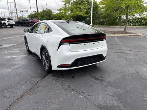 2024 Toyota Prius XLE