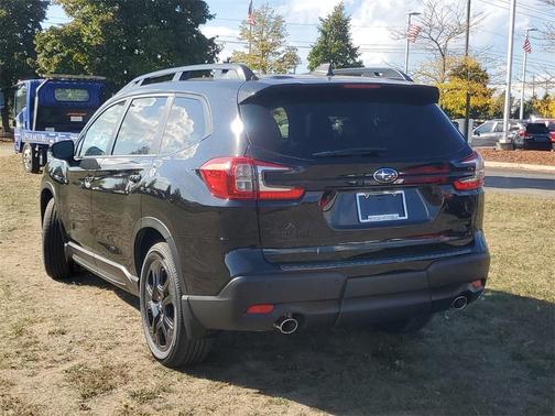 2025 Subaru Ascent Onyx Edition Touring 7-Passenger