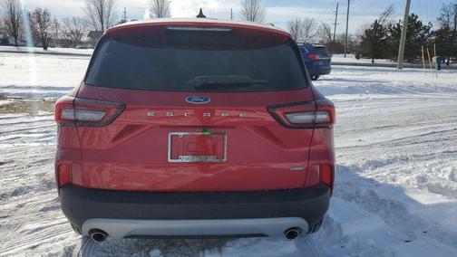 2023 Ford Escape PHEV SE