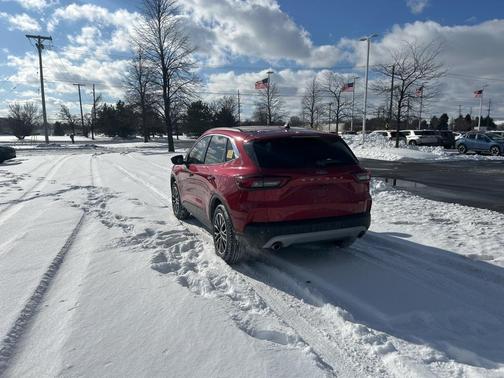 2023 Ford Escape PHEV SE