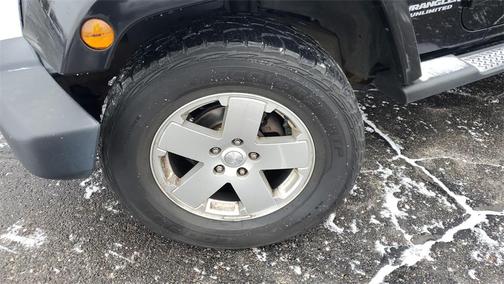 2011 Jeep Wrangler Unlimited Sahara