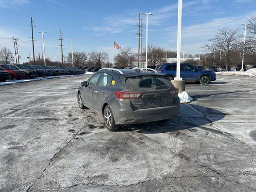 2019 Subaru Impreza 2.0i Premium