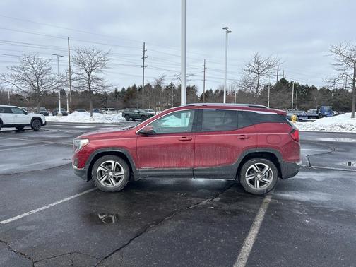 2020 GMC Terrain SLT