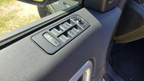 Indus Silver Metallic 2019 Land Rover Discovery Sport SE