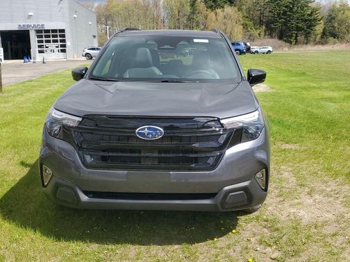 Magnetite Gray Metallic 2026 Subaru Forester Sport