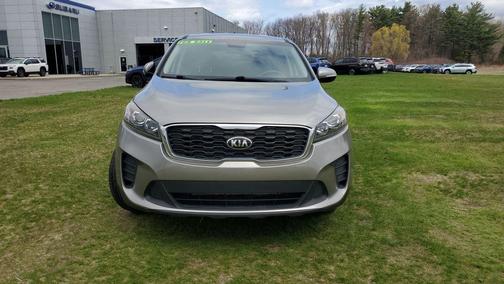 Titanium Silver 2019 Kia Sorento LX