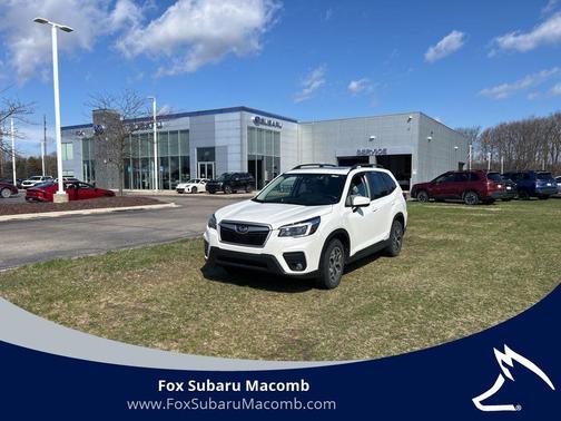 Crystal White Pearl 2021 Subaru Forester Premium