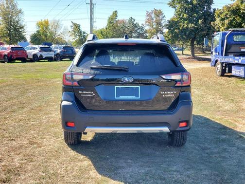 2025 Subaru Outback Touring
