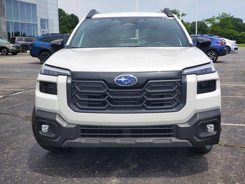 Crystal White Pearl 2026 Subaru Outback Premium