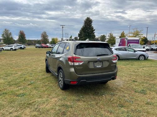 2022 Subaru Forester Premium