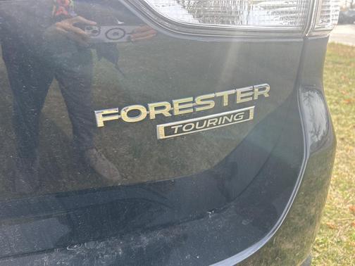 2023 Subaru Forester Touring
