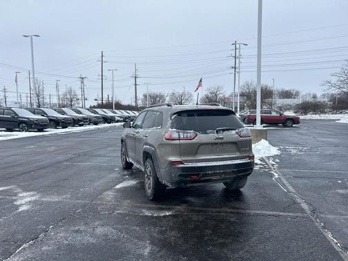 2020 Jeep Cherokee Trailhawk