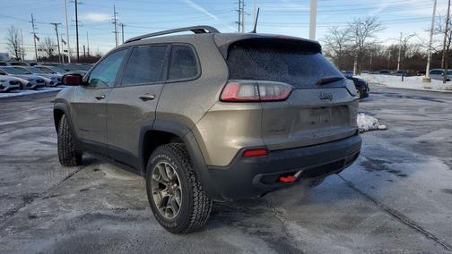 2020 Jeep Cherokee Trailhawk