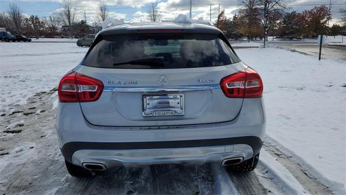 2015 Mercedes-Benz GLA-Class 4MATIC