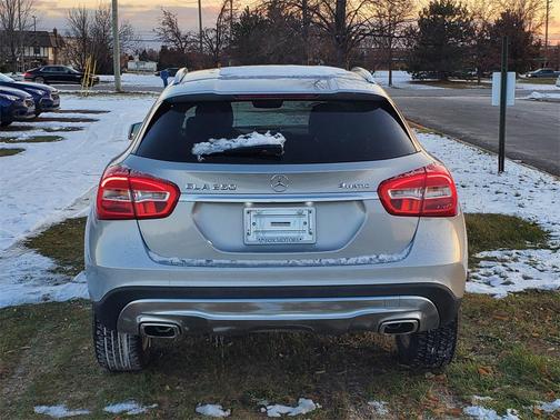 2015 Mercedes-Benz GLA-Class 4MATIC