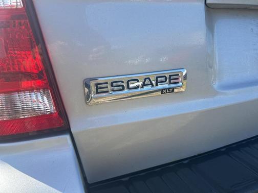 2009 Ford Escape XLT