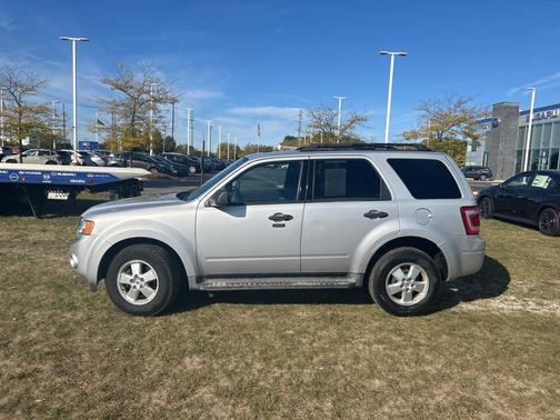 2009 Ford Escape XLT