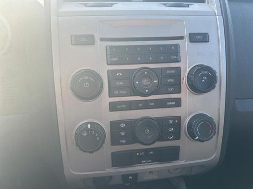2009 Ford Escape XLT