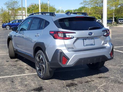 Crystal White Pearl 2026 Subaru Outback Premium