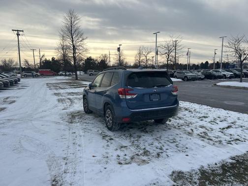 2021 Subaru Forester Premium