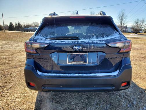 2023 Subaru Outback Onyx Edition