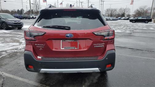 2024 Subaru Outback Touring XT