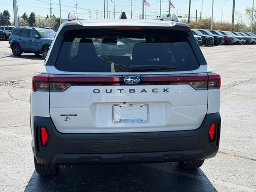 Crystal White Pearl 2026 Subaru Outback Touring XT