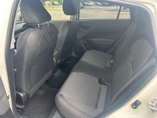 Crystal White Pearl 2024 Subaru Crosstrek Premium