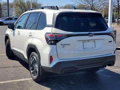 Crystal White Pearl 2026 Subaru Forester Hybrid Premium