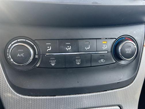 2015 Nissan Sentra SR