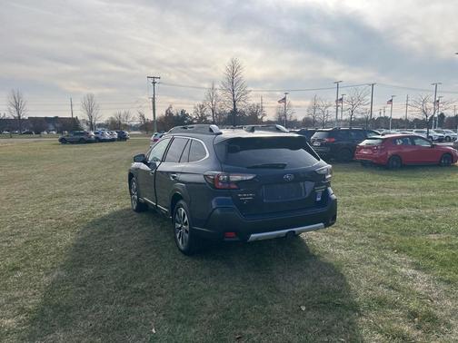 2023 Subaru Outback Touring XT