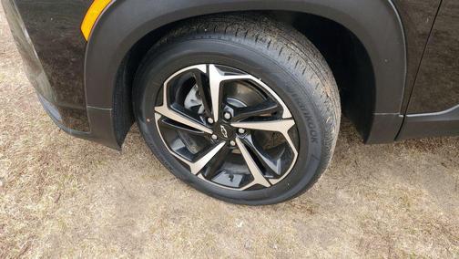 Mosaic Black Metallic 2021 Chevrolet Trailblazer RS