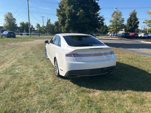 2018 Lincoln MKZ Select