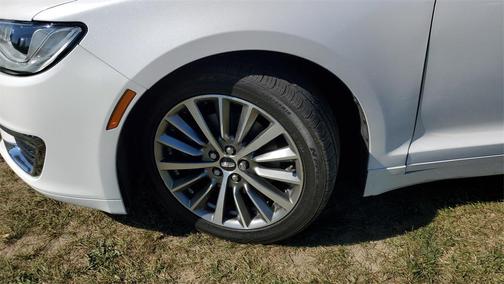 2018 Lincoln MKZ Select
