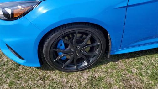2017 Ford Focus RS Base