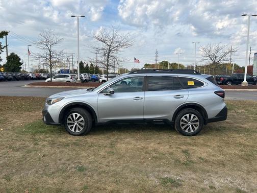 2021 Subaru Outback Premium