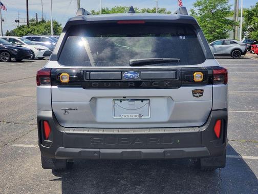 Ice Silver Metallic 2026 Subaru Outback Wilderness