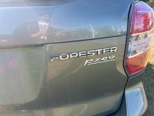 2016 Subaru Forester 2.5i Touring