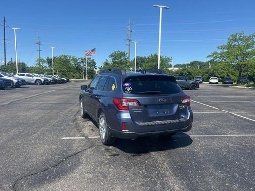Twilight Blue Metallic 2017 Subaru Outback 2.5i Premium