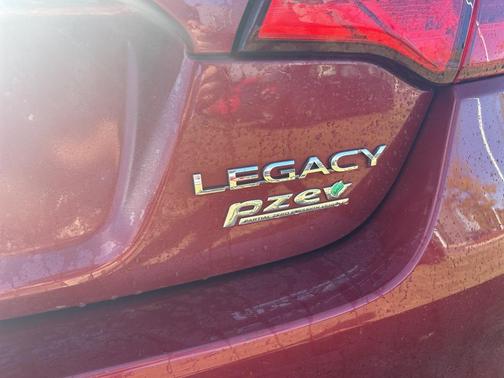 2017 Subaru Legacy Base