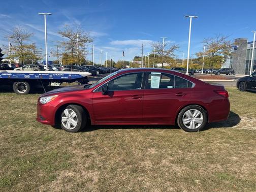 2017 Subaru Legacy Base