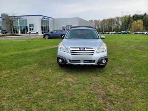 2014 Subaru Outback 3.6R Limited