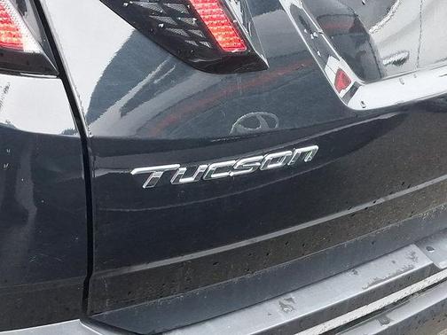 Phantom Black 2022 Hyundai TUCSON SEL